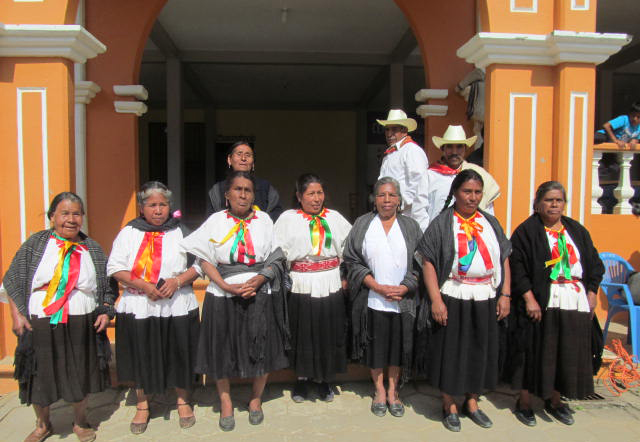 Sectur evaluará baile náhuatl de Teopoxco para Guelaguetza