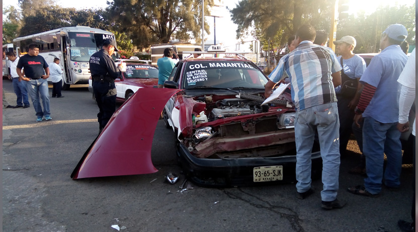 Carambola de autos en San Antonio de la Cal: cuatro lesionados | El Imparcial de Oaxaca Carambola de autos en San Antonio de la Cal: cuatro lesionados | El Imparcial de Oaxaca