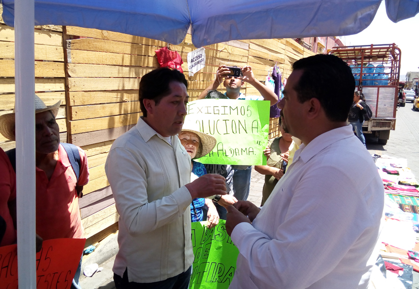 En espera de resolver el problema de los artesanos de Oaxaca