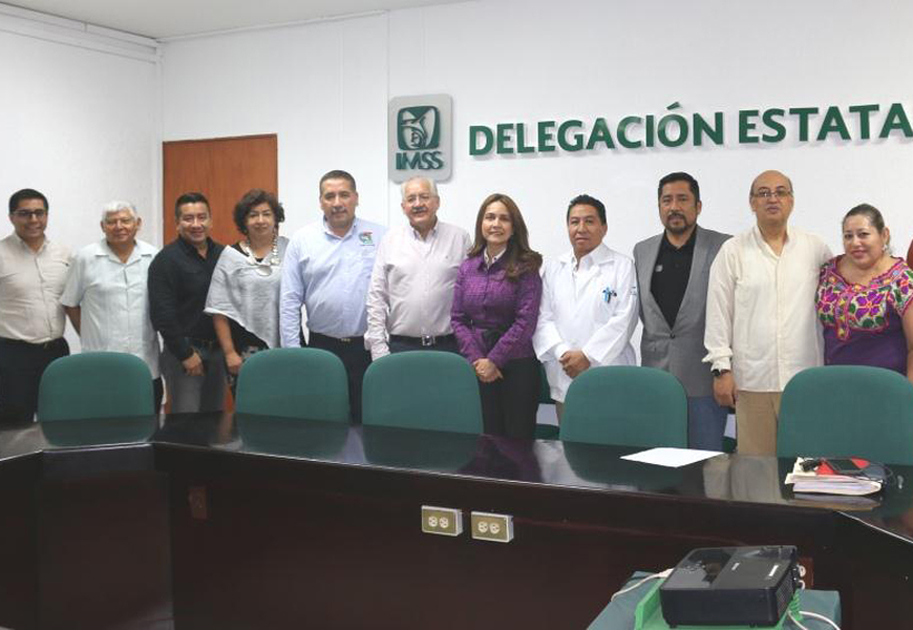 Dan posesión a Díaz Pimentel como delegado estatal del IMSS | El Imparcial de Oaxaca