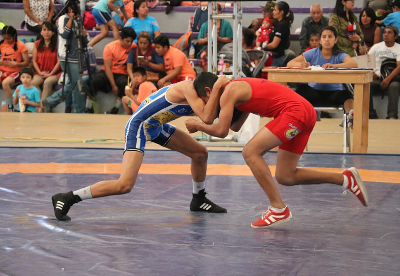 La Selección Oaxaqueña de Luchas gana 13 medallas en el TDZS Tabasco 2018 | El Imparcial de Oaxaca