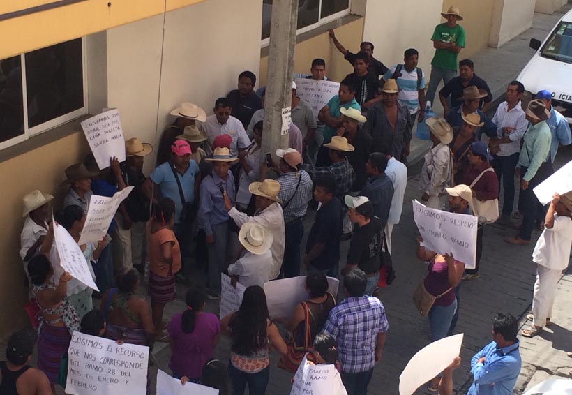 Pobladores de  Santa María Jicaltepec exigen obras del ramo 28 y 33 | El Imparcial de Oaxaca