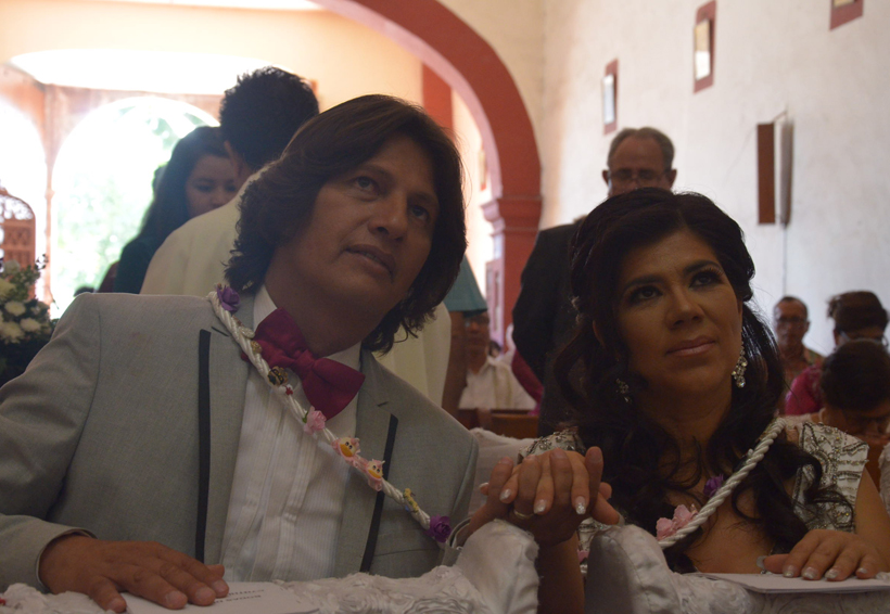 Alonso y Cinthia se dan el sí