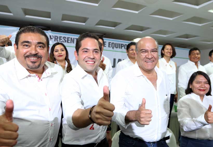 Seré el candidato de la igualdad de oportunidades: Raúl Bolaños | El Imparcial de Oaxaca