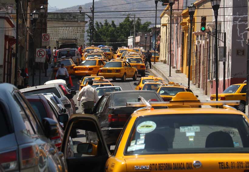 Taxistas piden reactivar módulos de seguridad | El Imparcial de Oaxaca