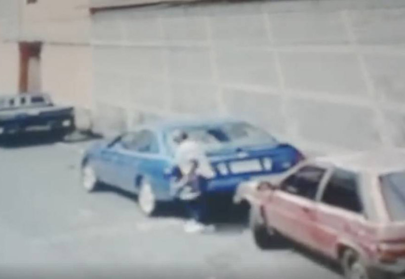 Video: Ladrón roba auto en menos de 20 segundos | El Imparcial de Oaxaca