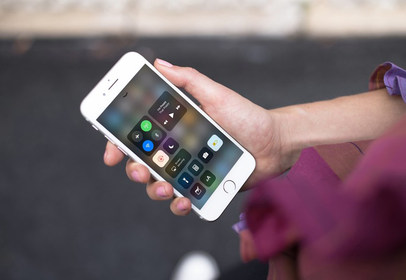 Los errores de iOS 11 aparecen “sin querer” en un comercial de Apple | El Imparcial de Oaxaca