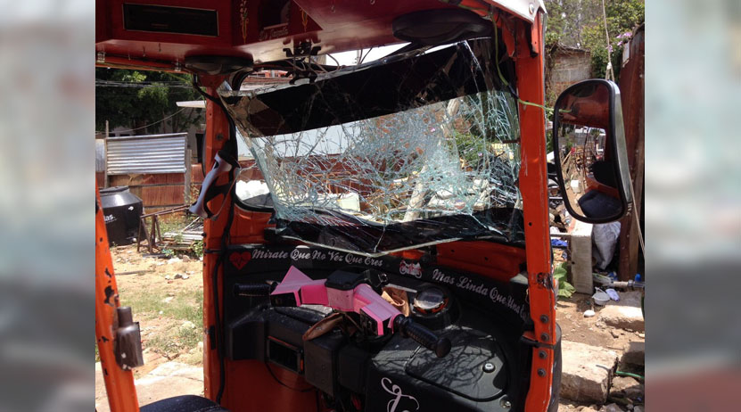 Violento enfrentamiento entre mototaxistas en San Juanito, Oaxaca | El Imparcial de Oaxaca