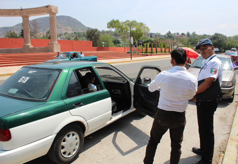 Asegura 25 vehículos  sin papeles en regla en la Mixteca de Oaxaca