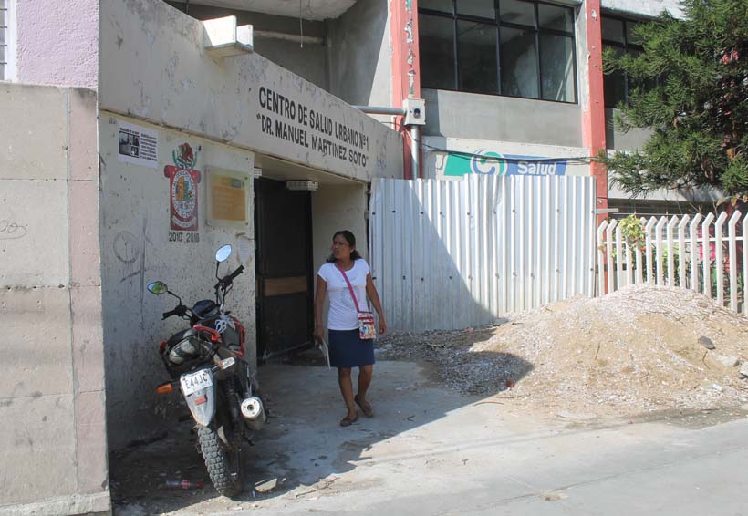Buscan mejorar atención  en los Centros de Salud de Oaxaca