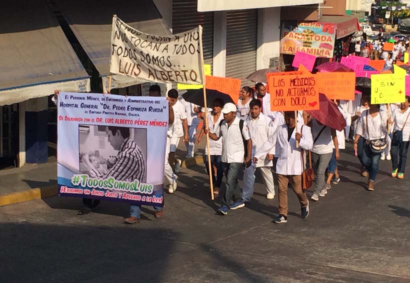 Dan apoyo en Pinotepa Nacional a traumatólogo Luis Alberto | El Imparcial de Oaxaca