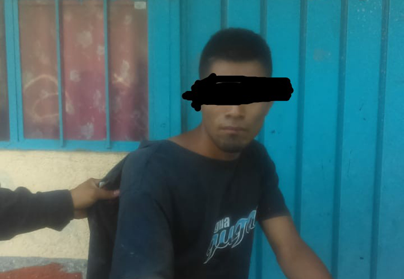 Policías estatales salvan a sujeto acusado de jalonear a una niña; sería linchado en Santa Anita, Oaxaca | El Imparcial de Oaxaca