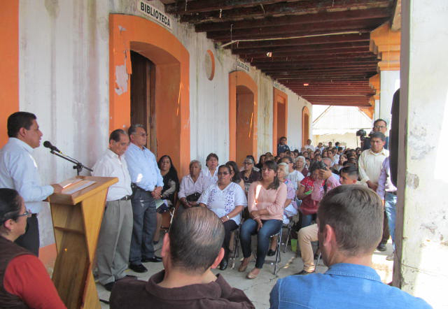 Inicia la restauración de Catedral y Casa de Cultura en Huautla de Jiménez Oaxaca