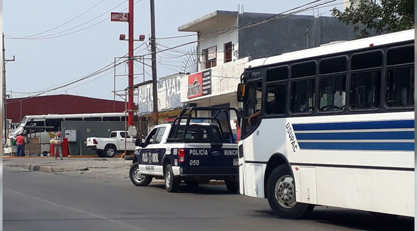 Detienen a urbaneros por agarrarse a golpes en Salina Cruz | El Imparcial de Oaxaca