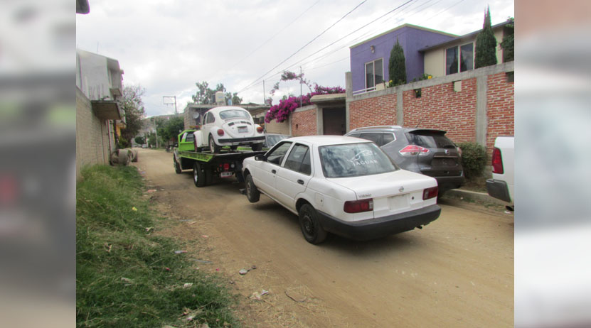 Cateo en San Jacinto; hallan autos robados | El Imparcial de Oaxaca