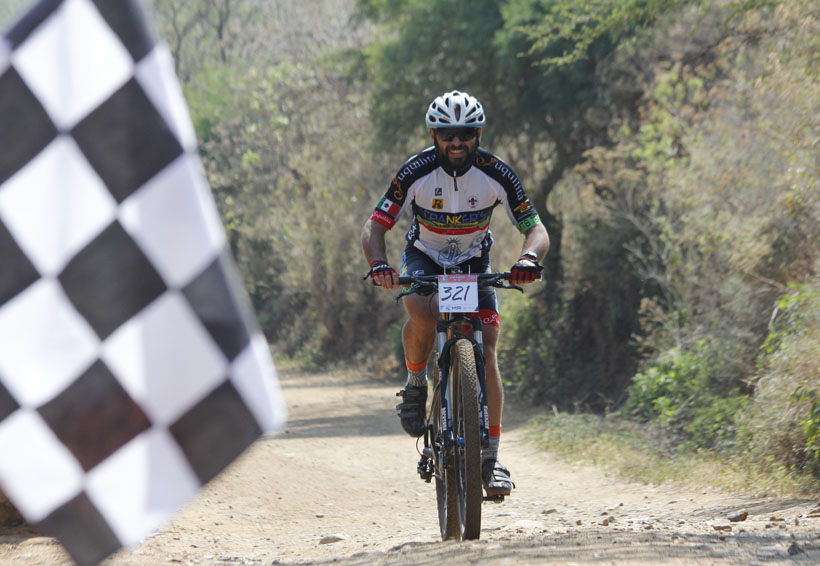 Pedro Daniel es campeón de la Estatal en Ciclismo de Montaña | El Imparcial de Oaxaca