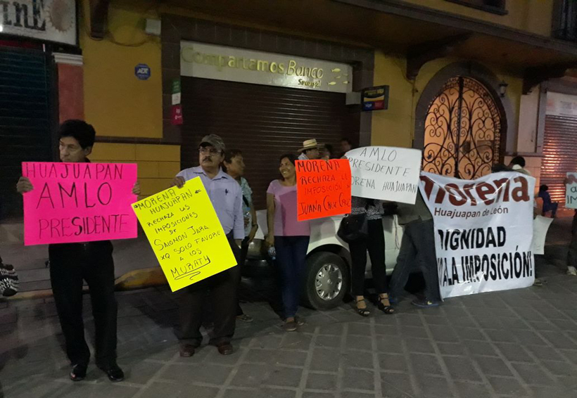 Realizan marcha en la Mixteca contra  la imposición de Morena