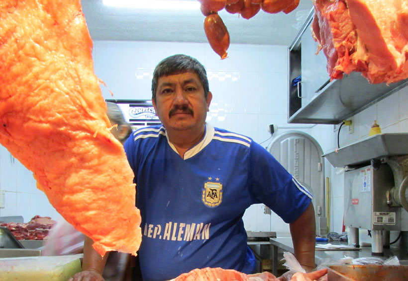 Sacrifican sus ganancias comerciantes de carne en Oaxaca