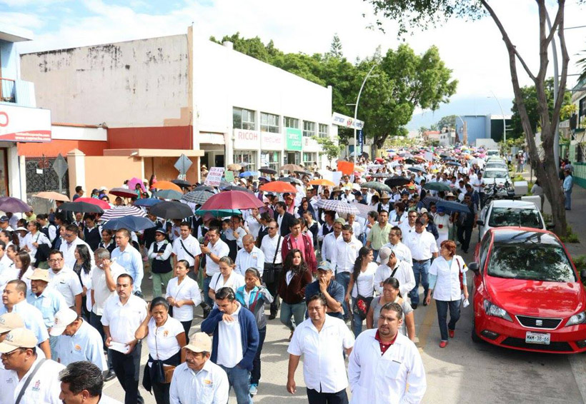 Trabajadores de Salud denuncian omisiones fiscales de los Servicios de Salud de Oaxaca | El Imparcial de Oaxaca