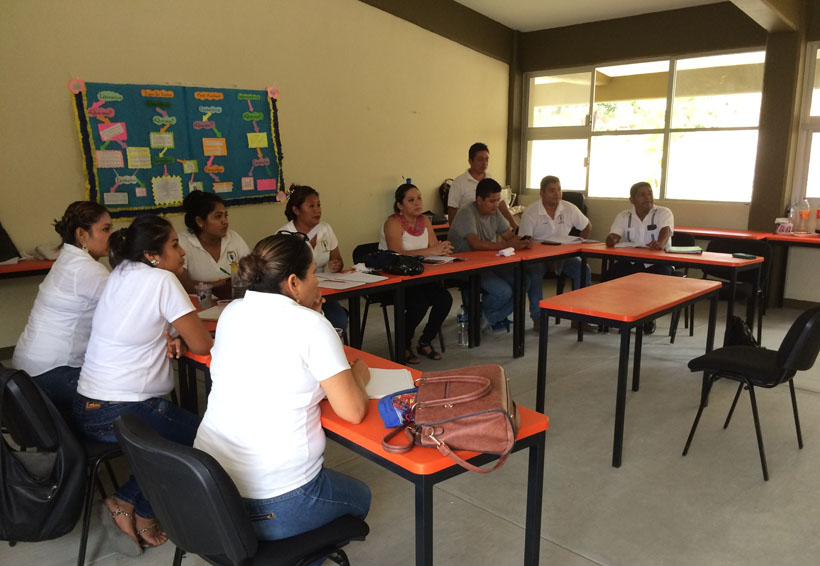 En Pinotepa, lucha ENSFO por  escuela de calidad | El Imparcial de Oaxaca