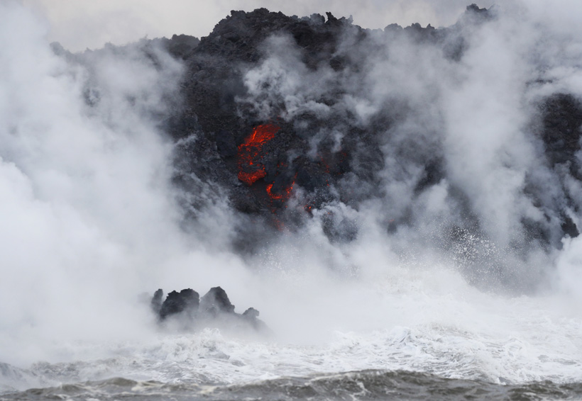 Advierten peligro por la llegada de lava del Kilauea al Pacífico | El Imparcial de Oaxaca