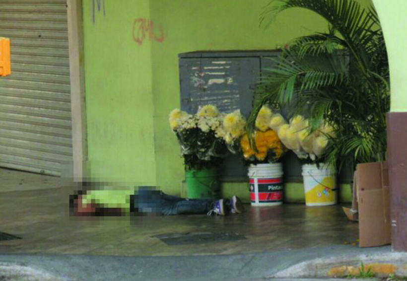 Se hizo pasar como vendedor de flores para matar a comandante por la espalda | El Imparcial de Oaxaca