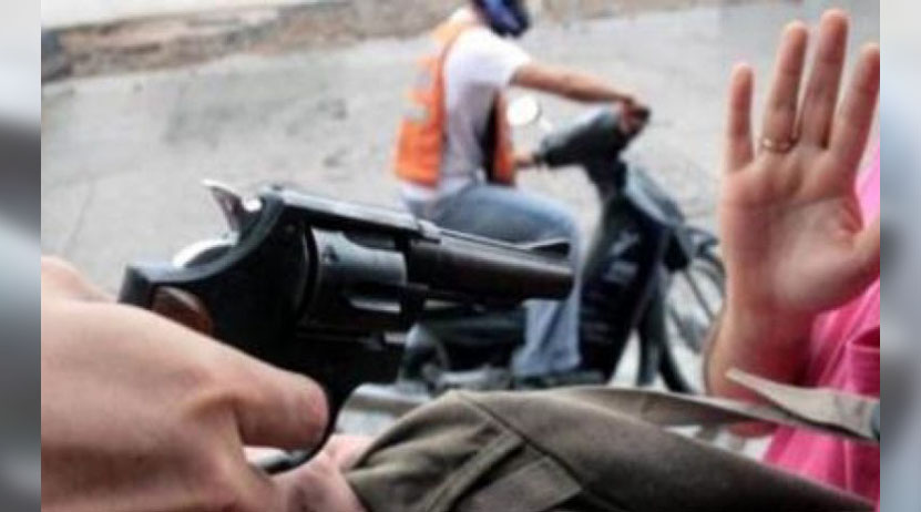 Roban vehículo y hieren a ocupantes en Pinotepa Nacional | El Imparcial de Oaxaca
