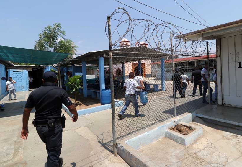 Foco amarillo para penales oaxaqueños | El Imparcial de Oaxaca