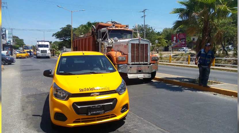 Imprudente provoca accidente en el Espinal, Oaxaca | El Imparcial de Oaxaca
