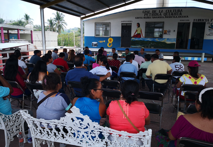 Rechazan programa  Escuelas al Cien en Tonameca, Oaxaca | El Imparcial de Oaxaca