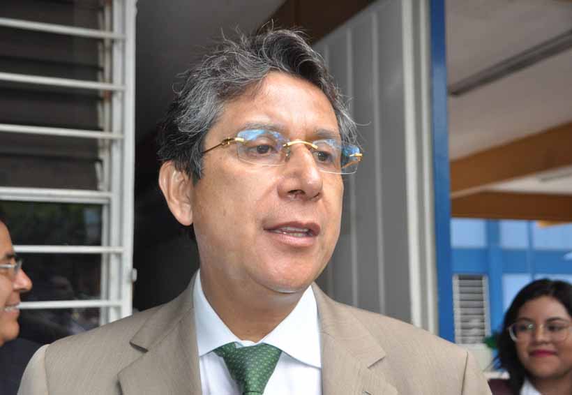 Tras ser elegido, promete director de Medicina de la UABJO impulso a nuevas materias | El Imparcial de Oaxaca