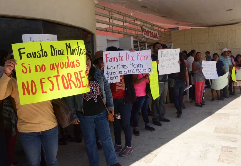 Edil de Tlacolula, Oaxaca escamotea recursos para obra escolar | El Imparcial de Oaxaca