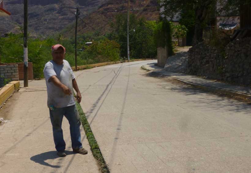 Vecinos de Cuicatlán exigen atención a  las calles principales | El Imparcial de Oaxaca