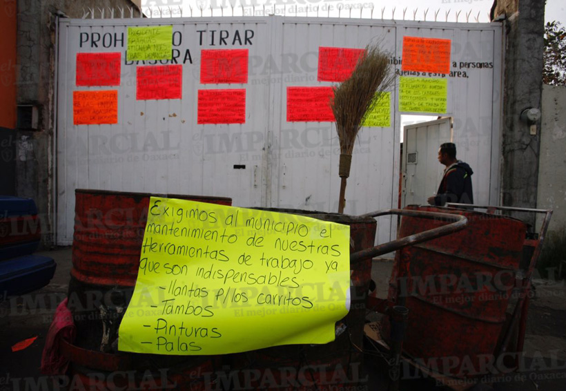 Vuelven a ser un tiradero las calles de Oaxaca | El Imparcial de Oaxaca