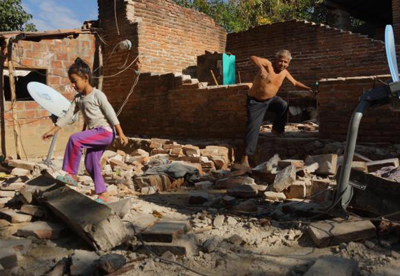 Supervisan reconstrucción  de viviendas en Jamiltepec | El Imparcial de Oaxaca
