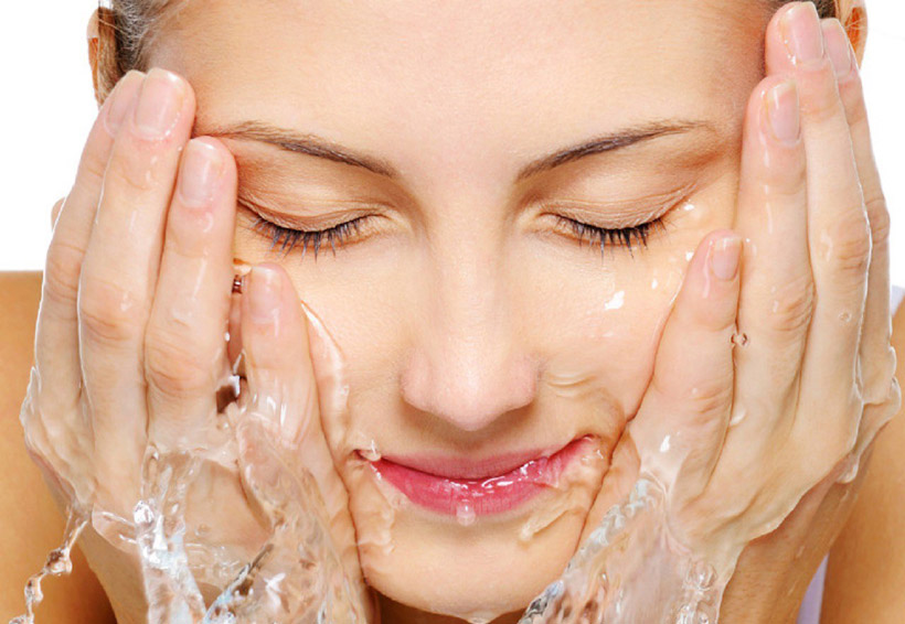 Tónico facial y su importancias para el cuidado de tu rostro