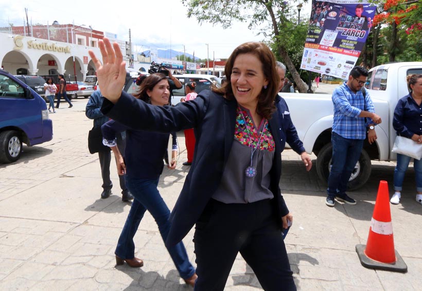 En su visita a Oaxaca, culpa Zavala a AMLO de manipular al magisterio | El Imparcial de Oaxaca