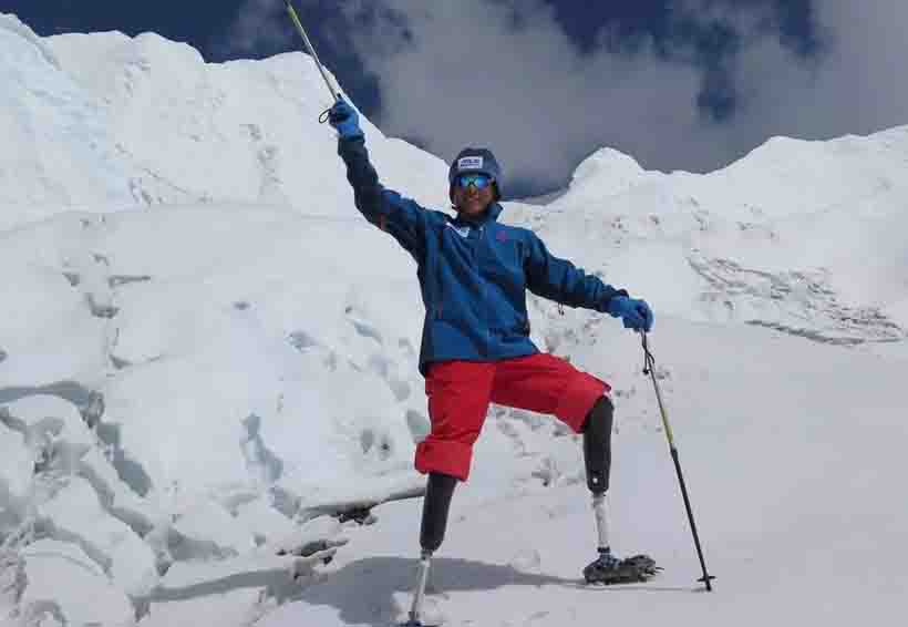 Escalador sin piernas logra llegar a la cima del Everest | El Imparcial de Oaxaca