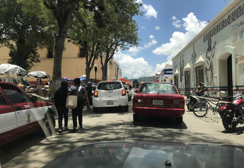 Ciudadanos piden reordenamiento  vial para el centro de Tlaxiaco, Oaxaca | El Imparcial de Oaxaca