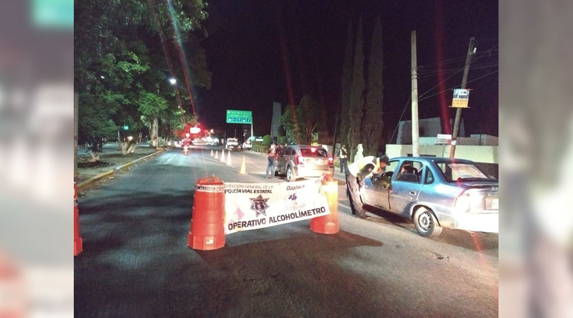 Caen 10 personas durante operativo  alcoholímetro en Oaxaca | El Imparcial de Oaxaca