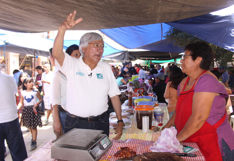 Seré el gran aliado de los  comerciantes: Raúl Castellanos | El Imparcial de Oaxaca