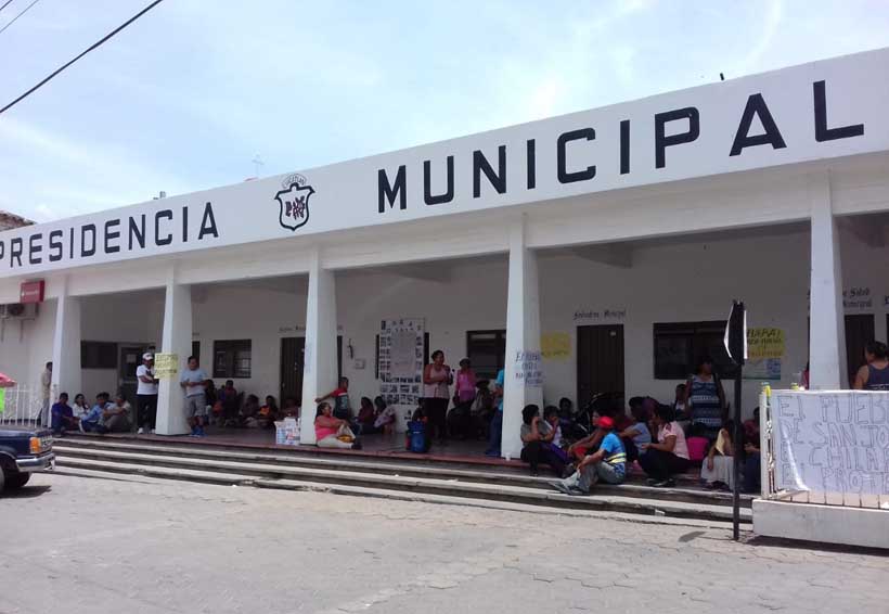 Vecinos molestos toman palacio  municipal de San José del Chilar | El Imparcial de Oaxaca