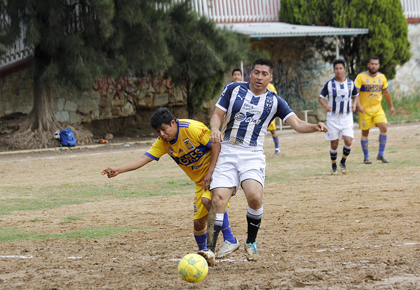 Futbol de veteranos: Rumbo a la final | El Imparcial de Oaxaca