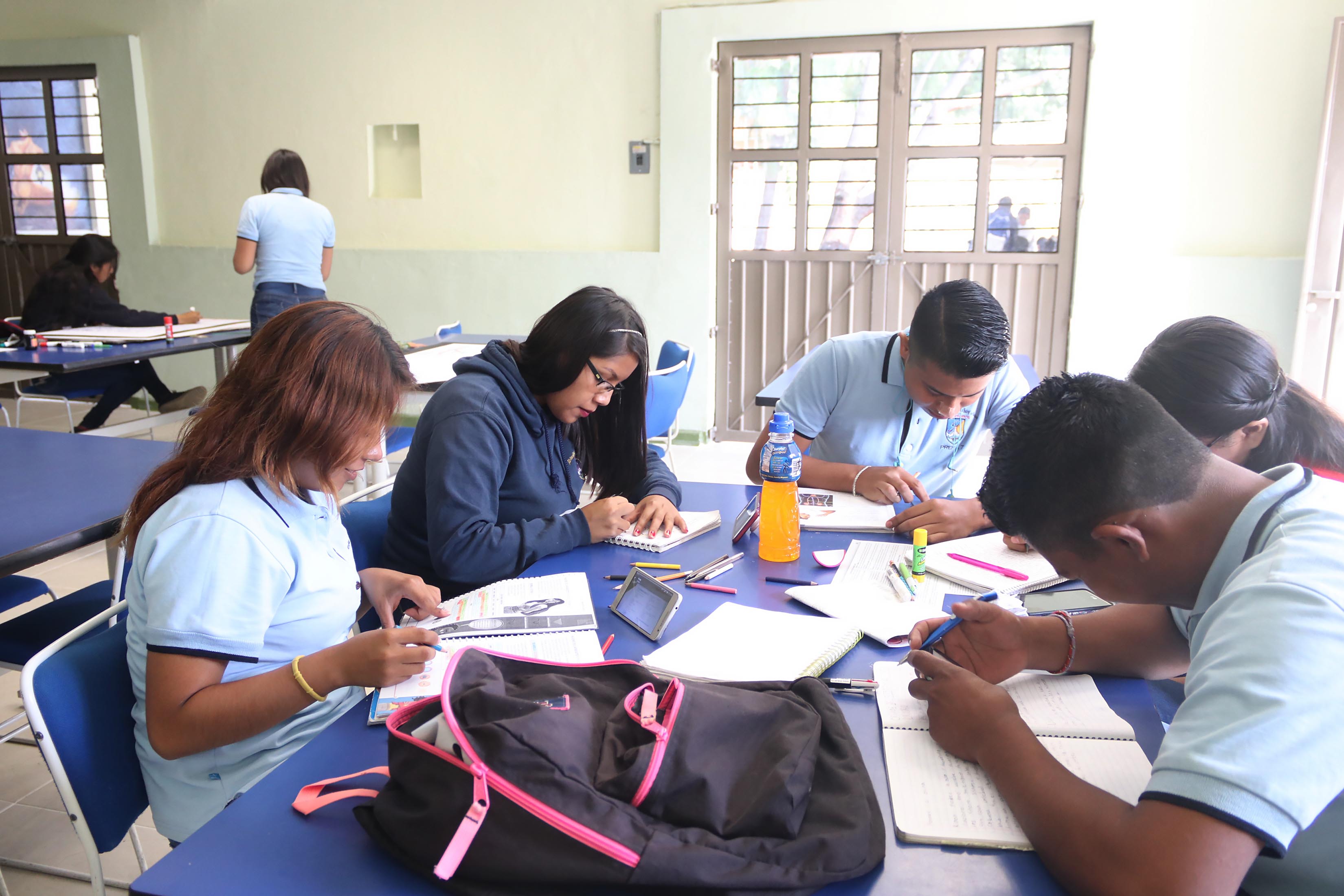 Oferta UABJO, en examen de segunda vuelta, 670 espacios para 23 licenciaturas