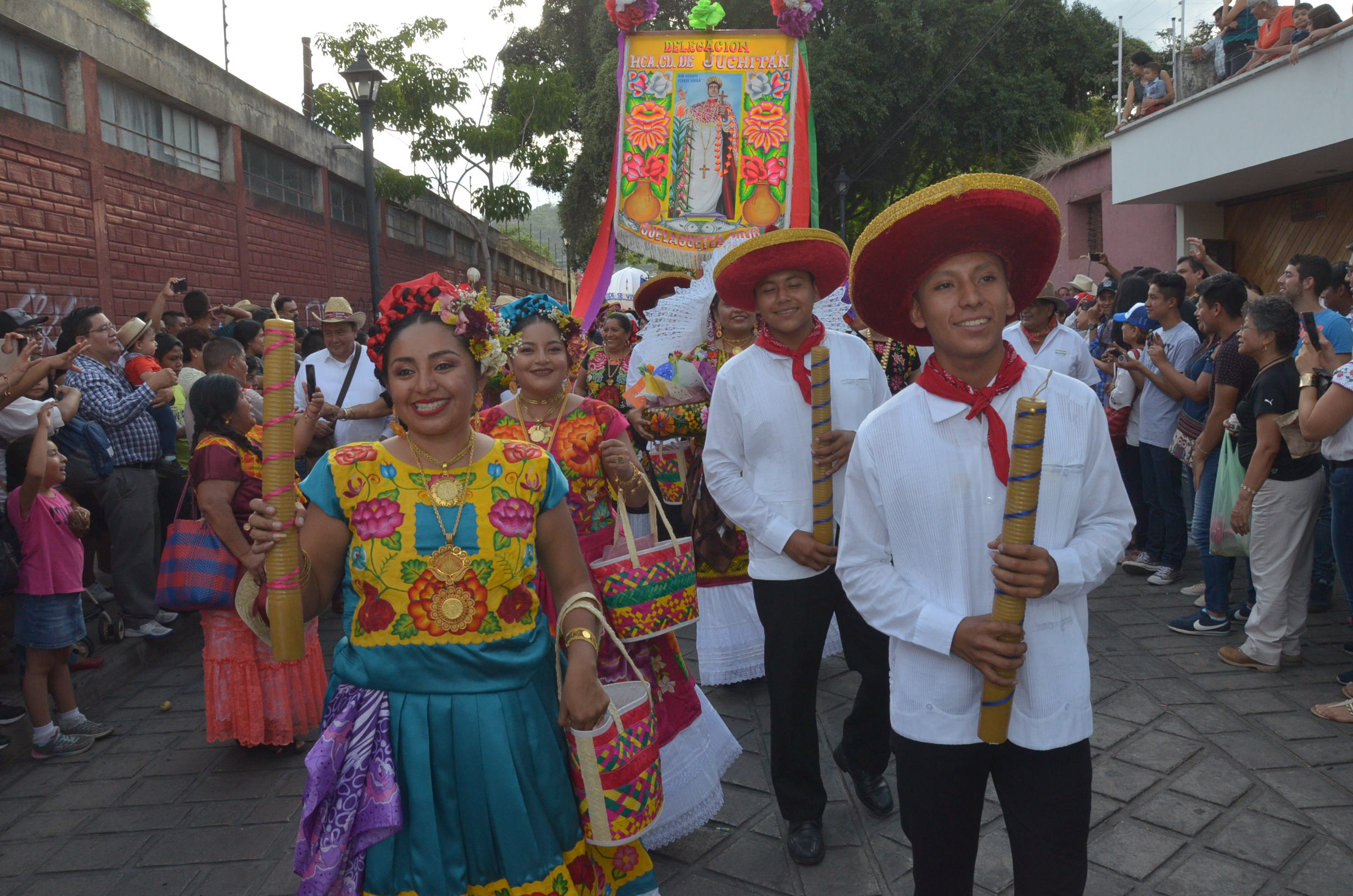 Desfile de delegaciones | El Imparcial de Oaxaca