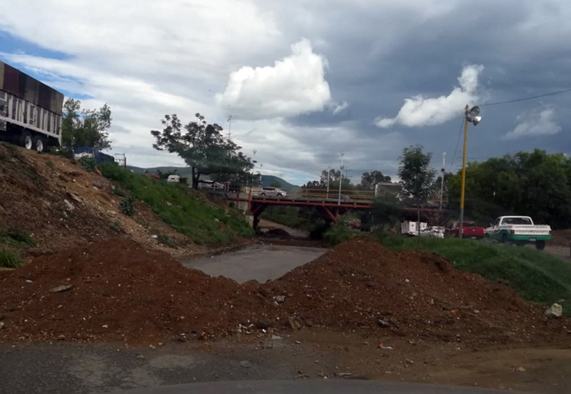 Abandonan obra en Riberas del Atoyac | El Imparcial de Oaxaca