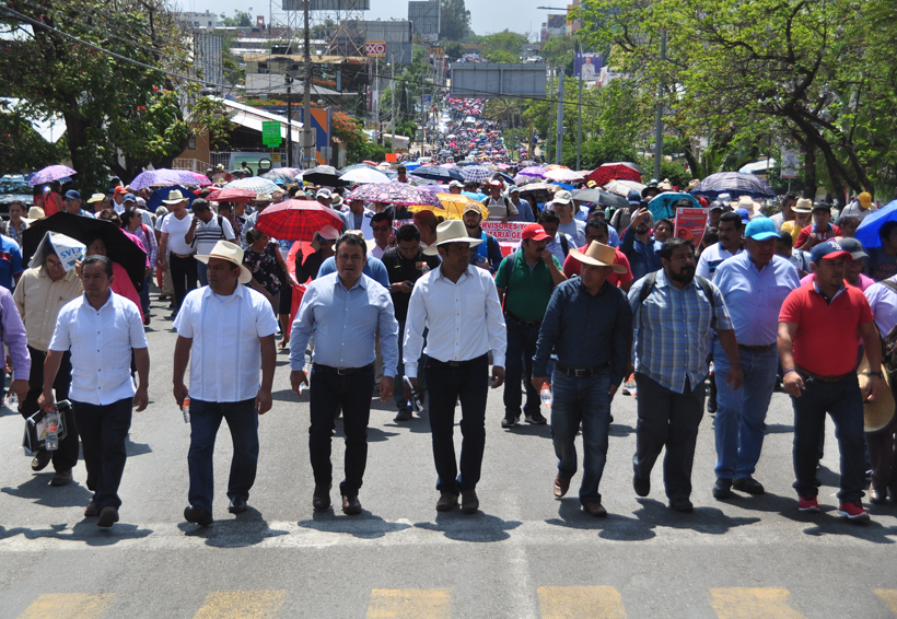 Exige Sección 22 cancelar reforma educativa | El Imparcial de Oaxaca