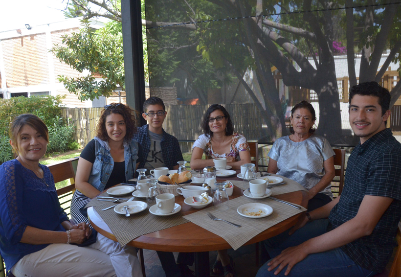 Almuerzo familiar | El Imparcial de Oaxaca