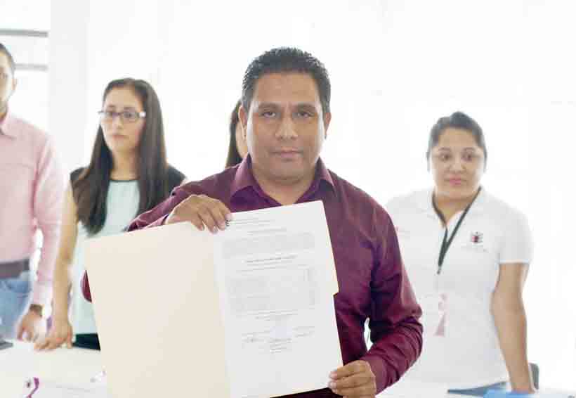 Entregan constancias de mayoría a ganadores en la zona mazateca | El Imparcial de Oaxaca