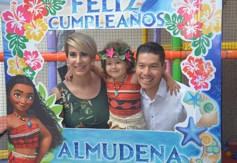 ¡Feliz cumpleaños Almudena!